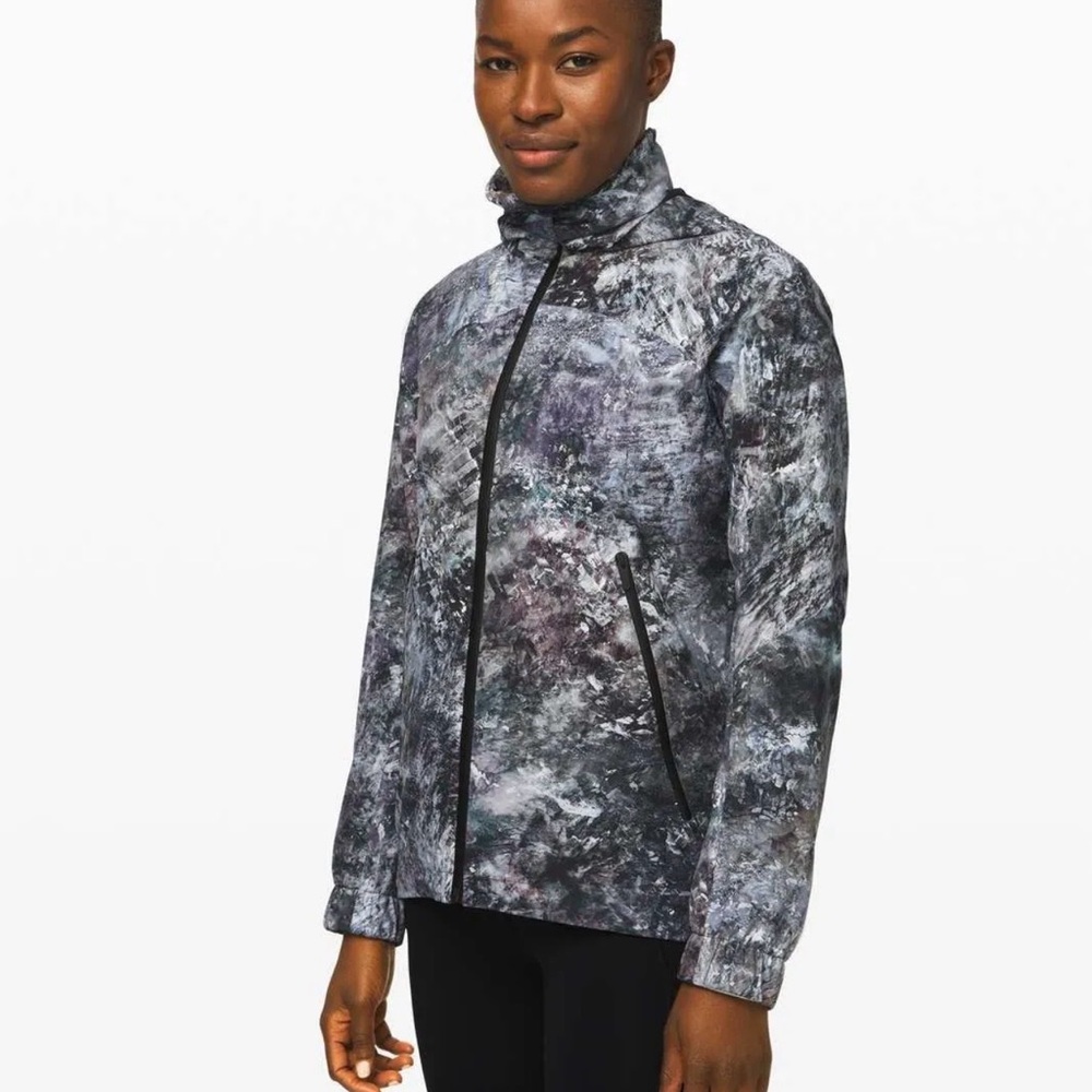 NWOT Lululemon Here To Move Jacket Reynisfjara Multi
